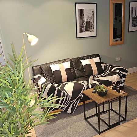 Your Home, Belfast Extérieur photo
