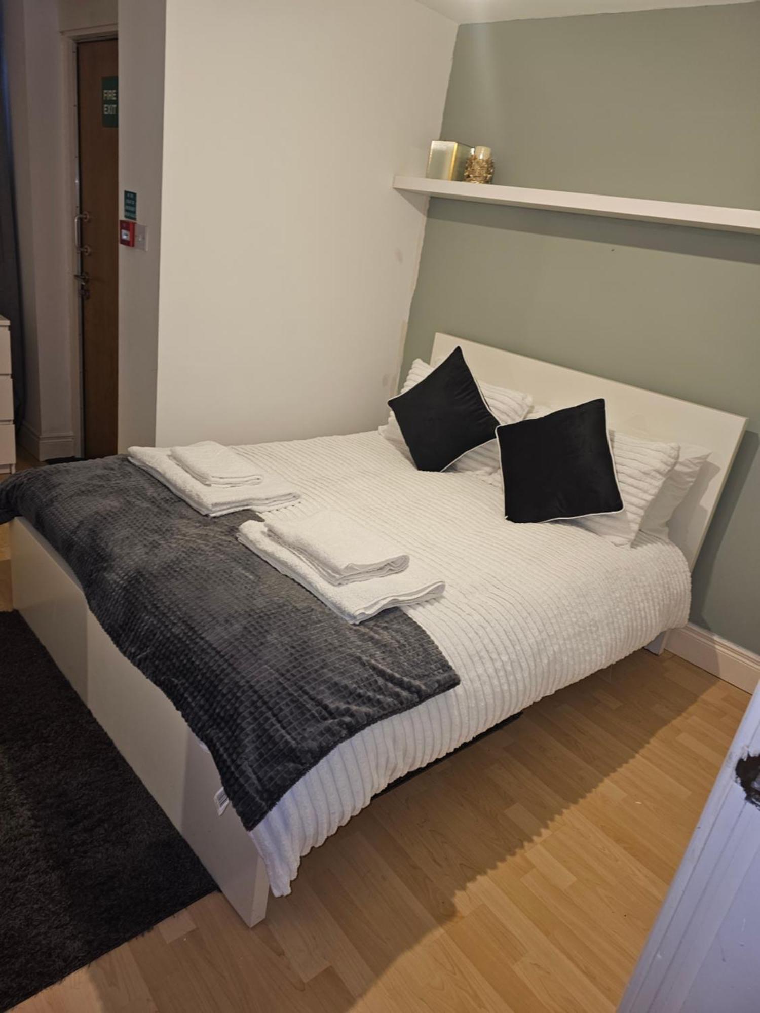 Your Home, Belfast Extérieur photo
